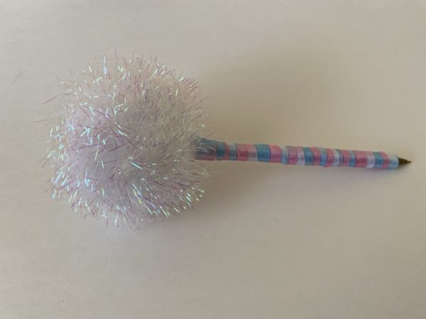 Product Image and Link for Pearlescent Pom-Pom snowball Inkpen