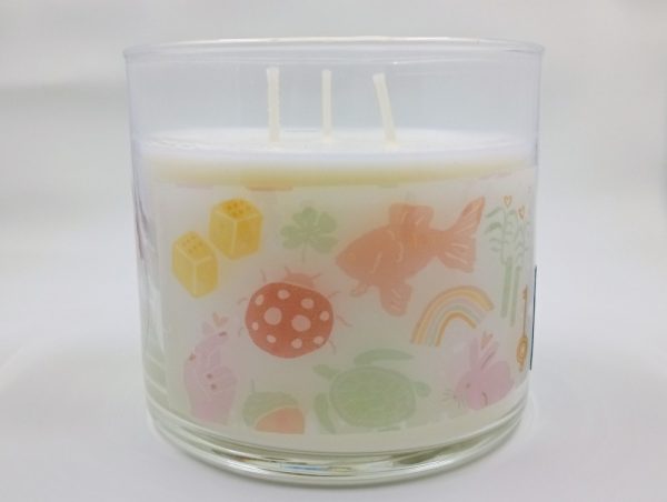 Product Image and Link for Lucky Charms Soy Candle