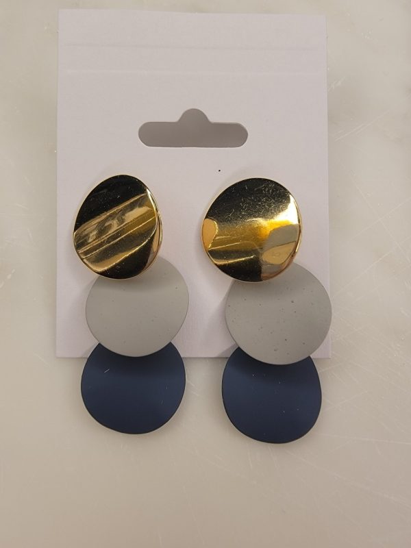 Product Image and Link for Metal earings