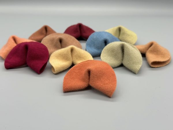 Product Image and Link for Reusable Fortune Cookie Pack (Set of 4)