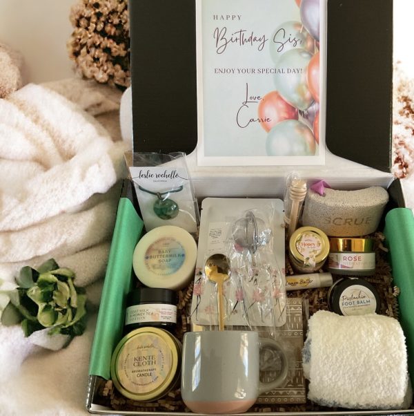 Product Image and Link for Skincare Gift Box