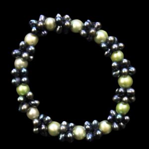 Product Image and Link for Green Clusters Pearl Bracelet