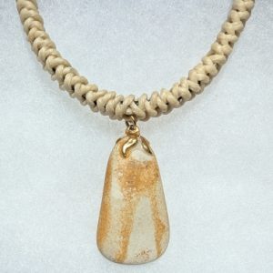 Product Image and Link for Wonderstone Pendant – 1ON202 w/ shipping included