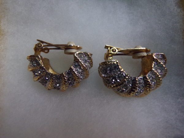 Product Image and Link for Vintage RHINESTONES Hoop Clip-on Earrings