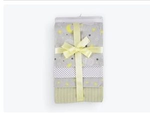 Product Image and Link for Bambini Yellow Receiving Blanket 4-Pack