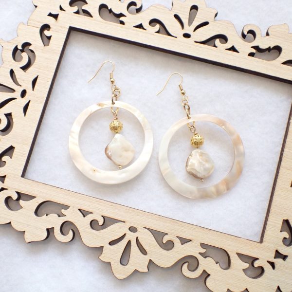 Product Image and Link for Hoop Earring