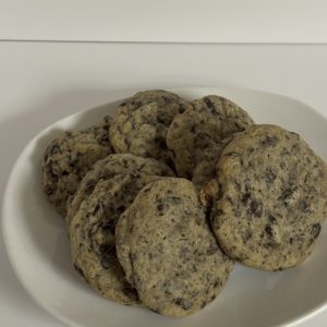 Product Image and Link for Everyday Favorites Chocolate Chip Cookie – Per Dozen