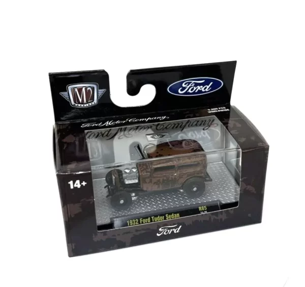 Product Image and Link for M2 Machines R85 1932 Ford Tudor Sedan