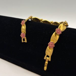 Product Image and Link for Trifari Gold-tone Bracelet