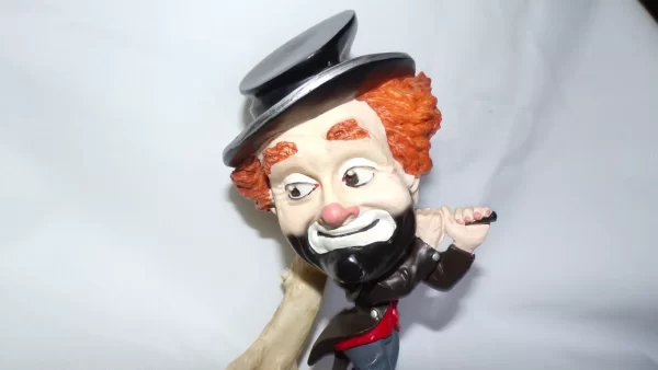 Product Image and Link for Vintage Red Skelton’s Freddie on the Green Sculpture Signed Armstrongs 1325/7500