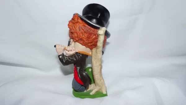 Product Image and Link for Vintage Red Skelton’s Freddie on the Green Sculpture Signed Armstrongs 1325/7500